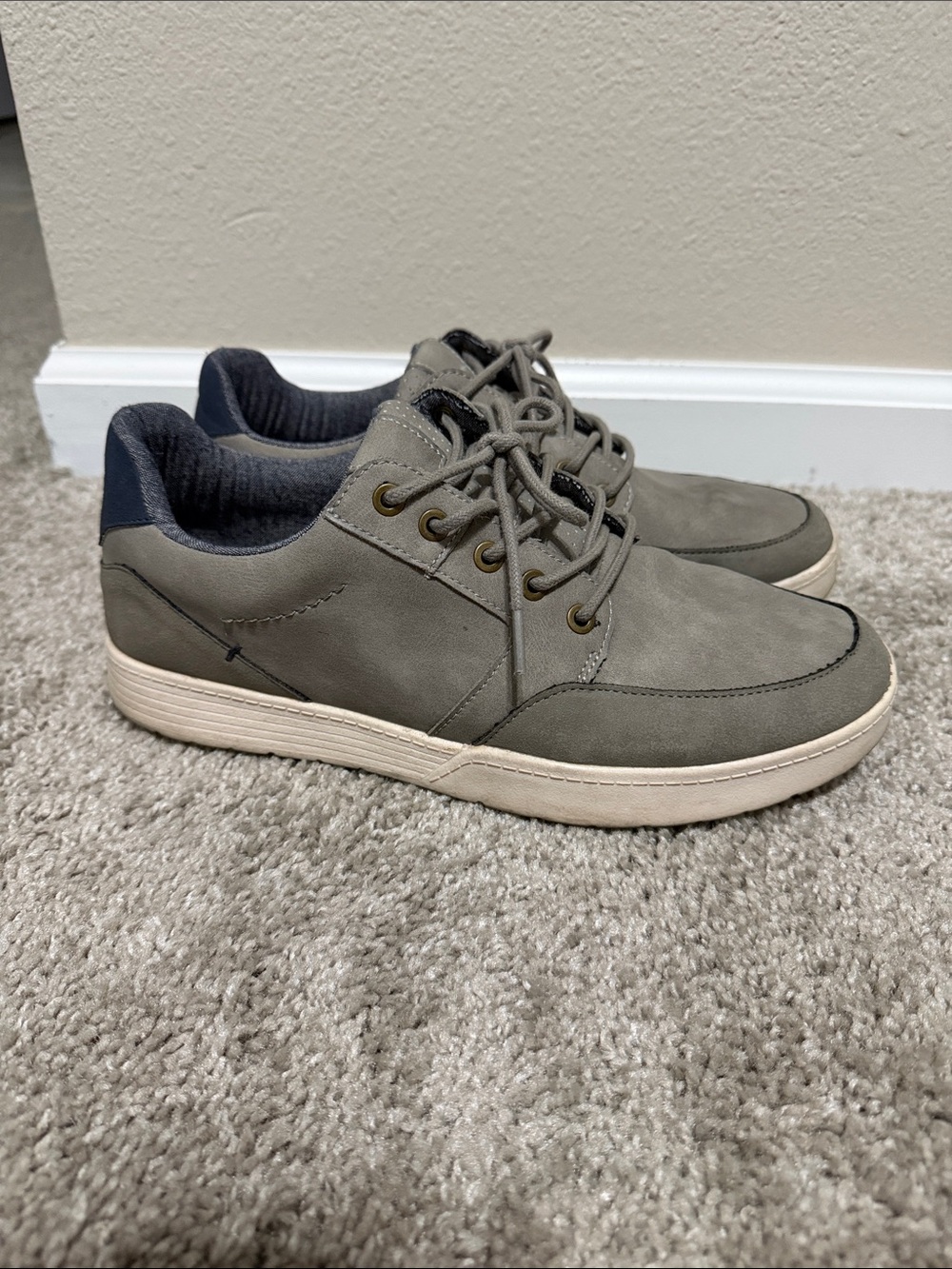 Steve Madden Men's Lace-Up Sneakers in Gray and Navy Trim